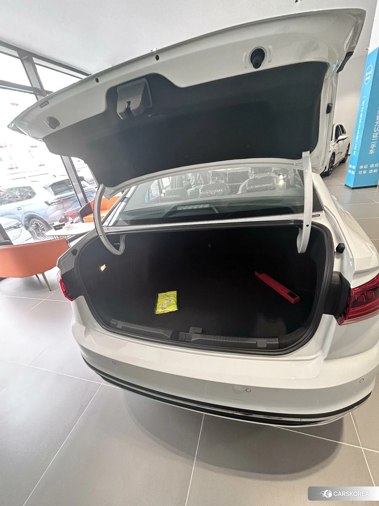 Volkswagen Bora id 4455867 из Китая 12