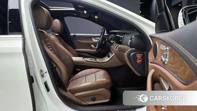 Mercedes-Benz E-Class W213 id 3597926 из Кореи 20