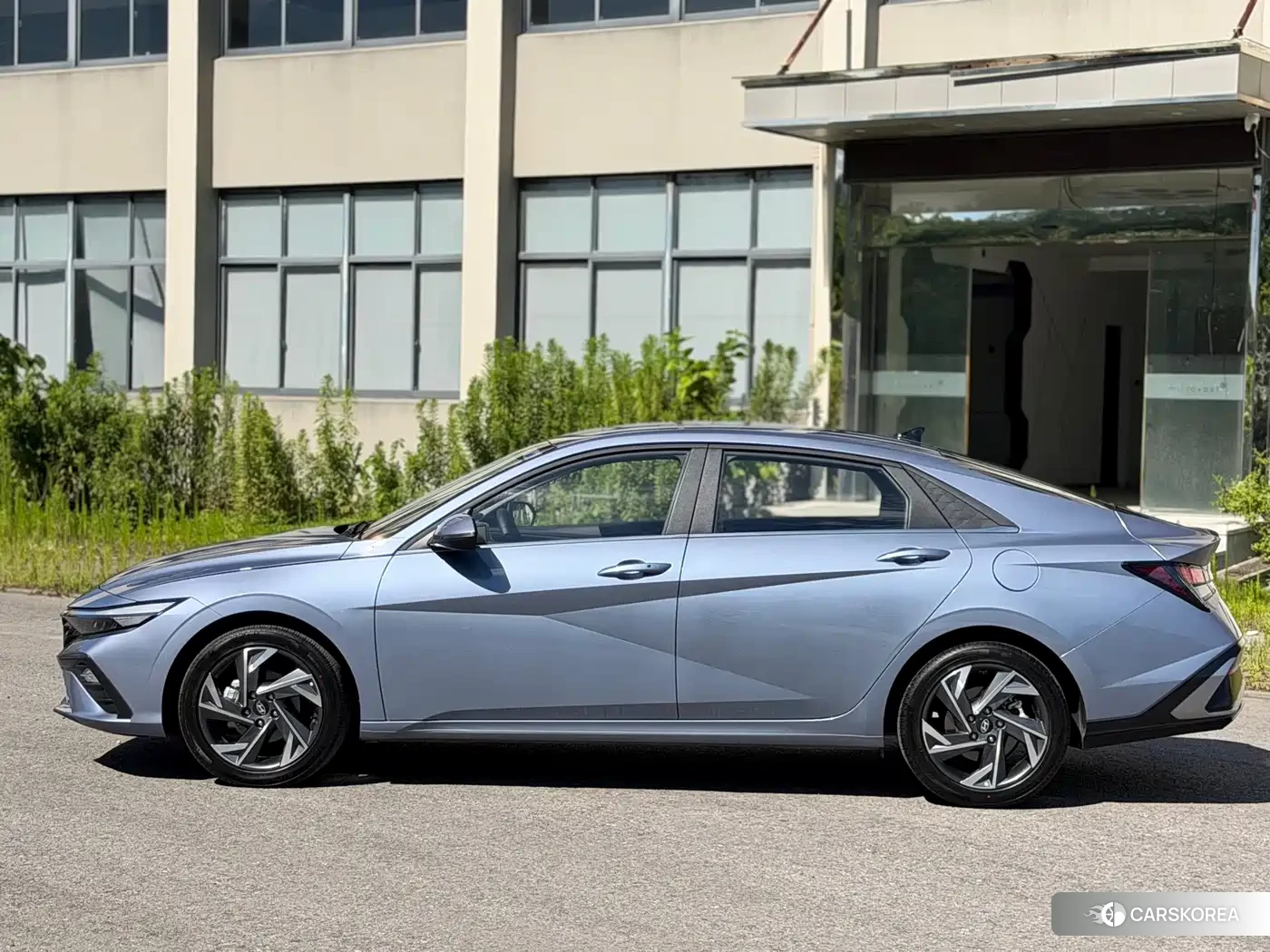 Hyundai Elantra id 4629097 из Китая 13