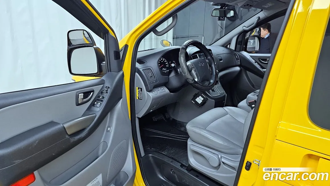 Hyundai The New Grand Starex id 2141540 из Кореи 20