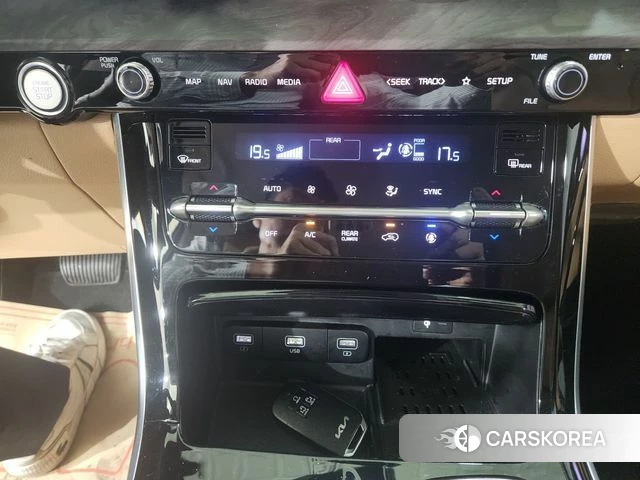 Kia Carnival 4th generation id 4579330 из Кореи 17