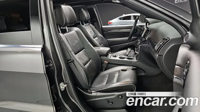 Jeep Grand Cherokee id 2854717 из Кореи 20