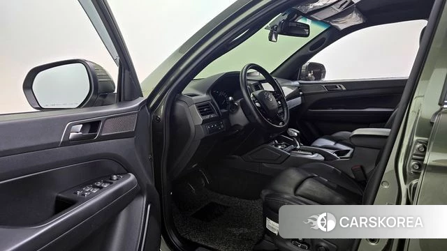 Ssangyong The New Rexton Sports Cannes id 4250079 из Кореи 32