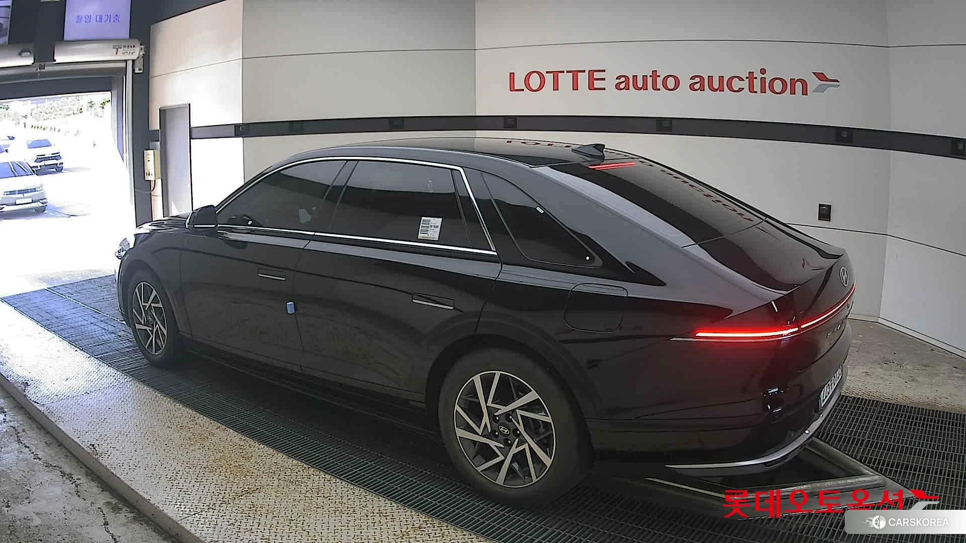 Hyundai Grandeur Hybrid id 4679307 из Кореи 36