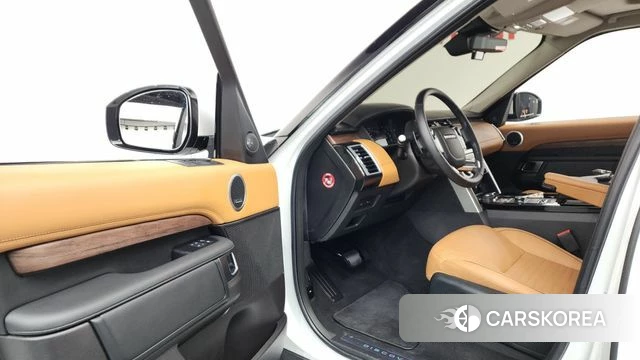 Land Rover Discovery 5 id 4581670 из Кореи 40