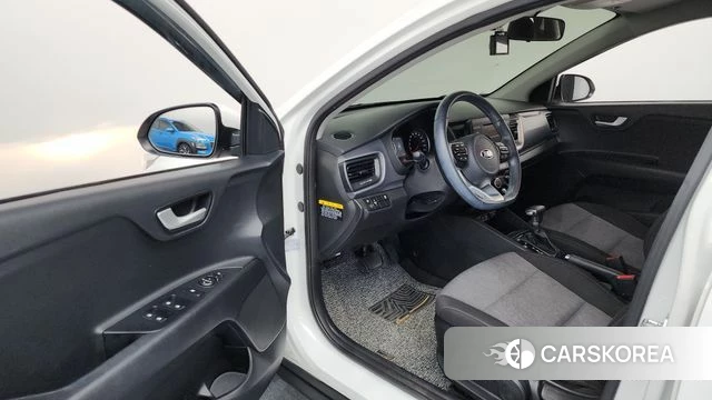 Kia Stonic id 4882523 из Кореи 30