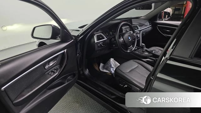BMW 3 Series (F30) id 4269238 из Кореи 20