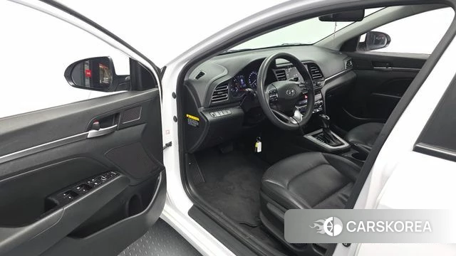 Hyundai The New Avante AD id 3955459 из Кореи 20