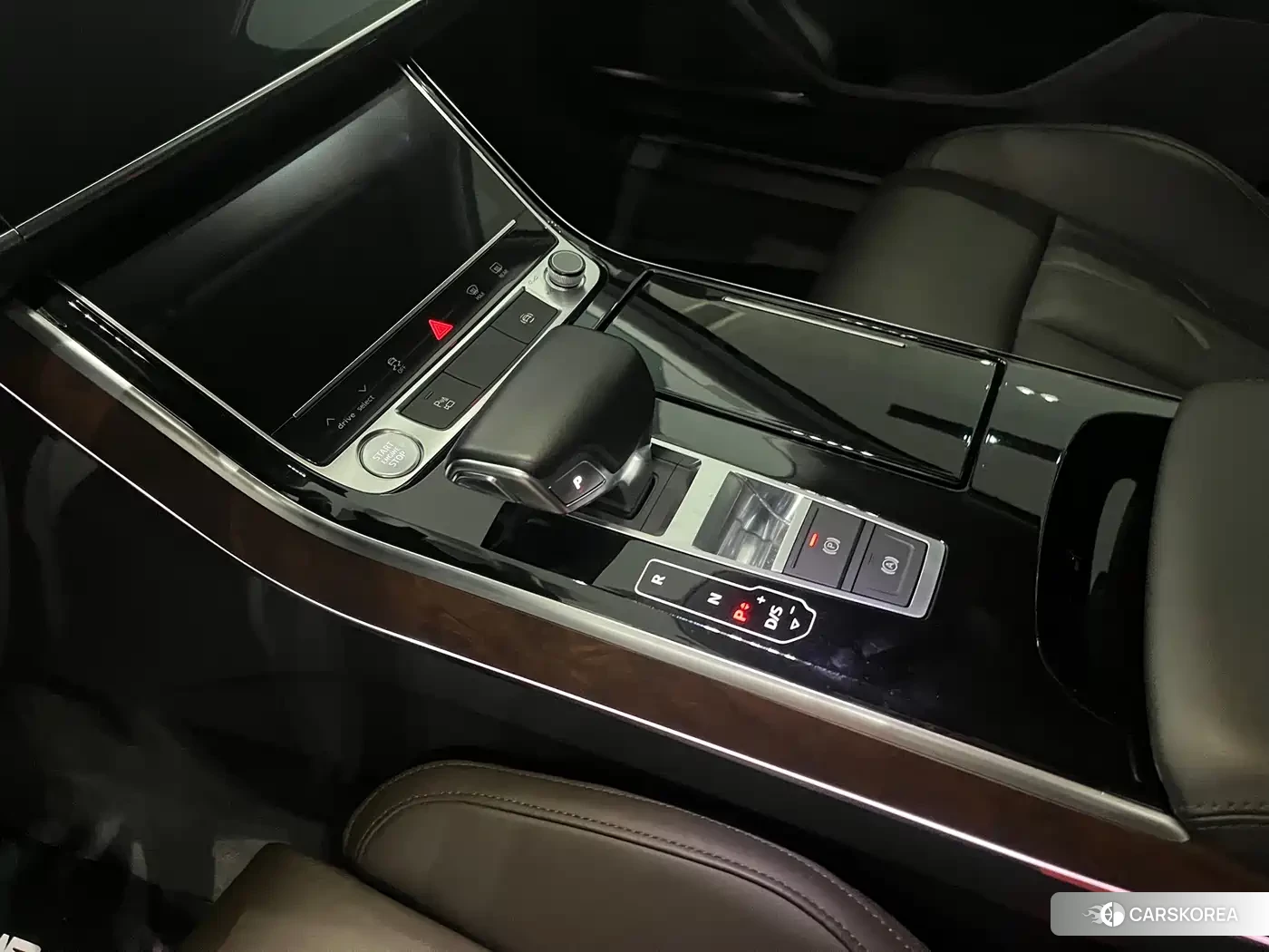 Audi A8 id 4539188 из Китая 10
