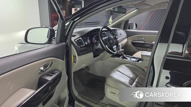 Kia The New Carnival id 4694048 из Кореи 20