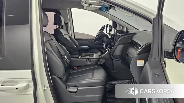 Hyundai Staria id 3471962 из Кореи 20