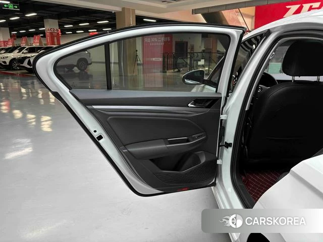 Volkswagen Bora id 4374680 из Китая 41