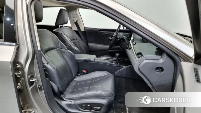 Lexus ES300h 7th generation id 3044868 из Кореи 20