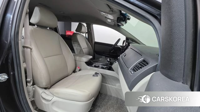 Kia The New Carnival id 4581721 из Кореи 20