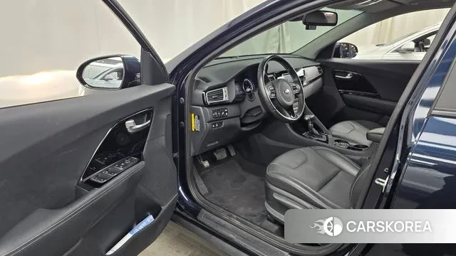 Kia Niro id 3627198 из Кореи 20