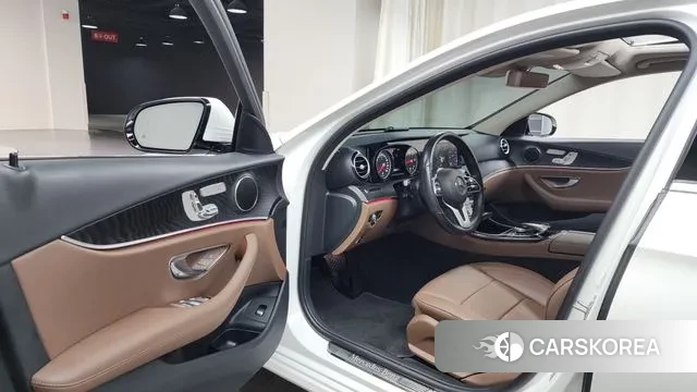 Mercedes-Benz E-Class W213 id 3004123 из Кореи 20