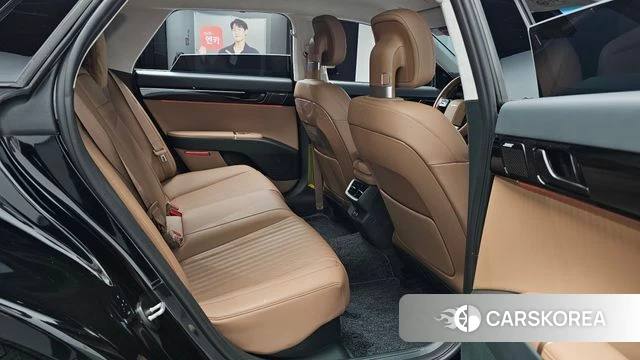 Hyundai Grandeur Hybrid (GN7) id 4499681 из Кореи 40