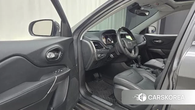 Jeep Cherokee (KL) id 3635213 из Кореи 20