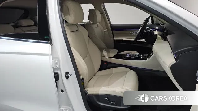 Genesis GV70 id 3599593 из Кореи 20