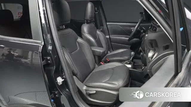 Jeep Renegade id 3422895 из Кореи 20