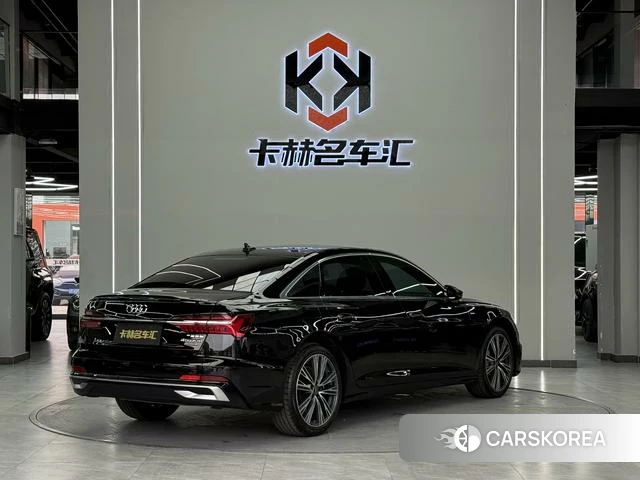 Audi A6L id 4329196 из Китая 16