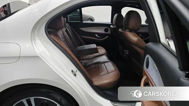 Mercedes-Benz E-Class W213 id 4848883 из Кореи 35