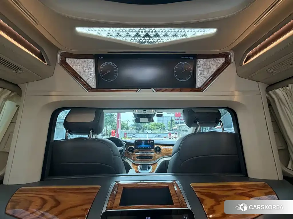 Mercedes-Benz V-Class id 4654436 из Китая 18