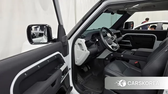 Land Rover Defender (L663) id 3016135 из Кореи 20