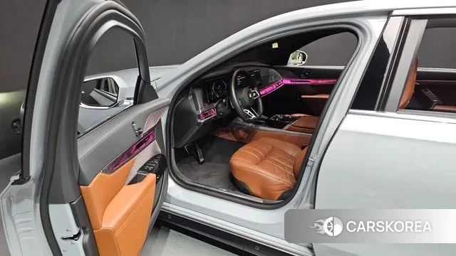 BMW 7 Series (G70) id 3021792 из Кореи 20