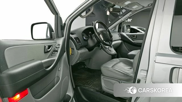 Hyundai The New Grand Starex id 3904867 из Кореи 20