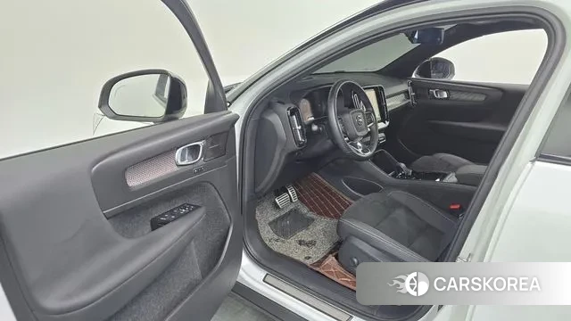 Volvo XC40 Richards id 3169503 из Кореи 20