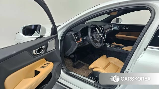 Volvo S60 3rd generation id 4186009 из Кореи 30