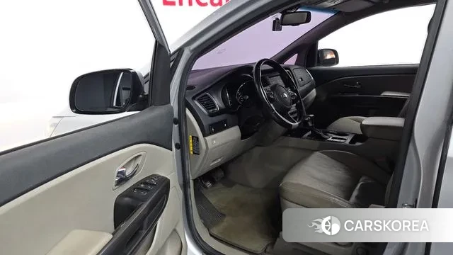 Kia The New Carnival id 3737138 из Кореи 20