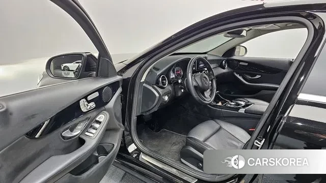 Mercedes-Benz C-Class W205 id 3541728 из Кореи 20