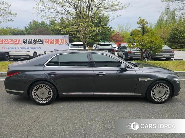 Genesis G90 id 4020180 из Кореи 19