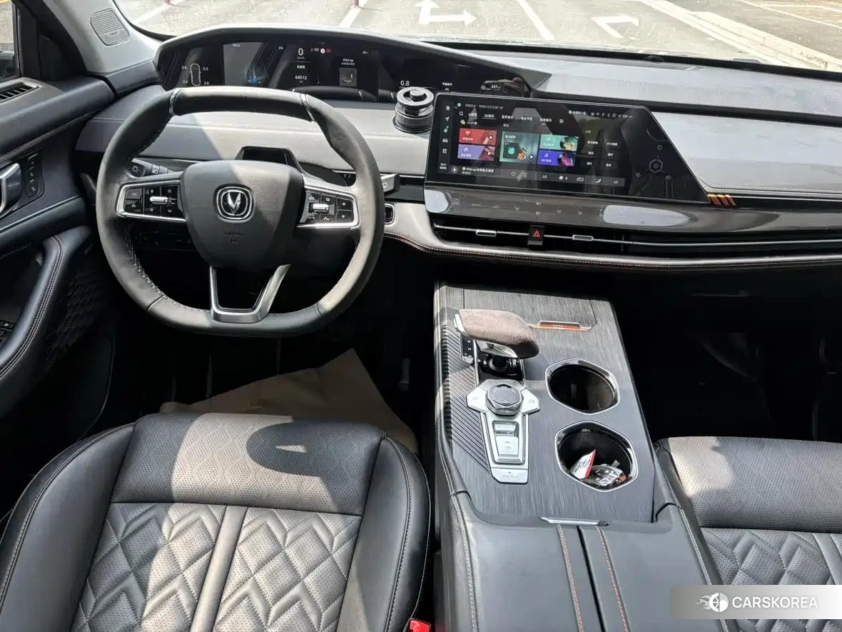 Chang'an Changan UNI-K id 4547365 из Китая 16