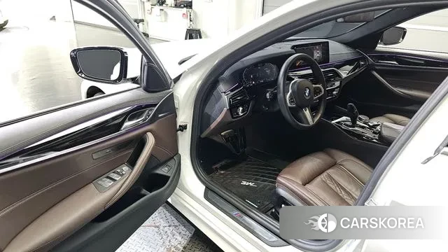 BMW 5 Series (G30) id 3012451 из Кореи 20