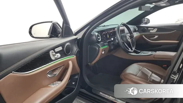 Mercedes-Benz E-Class W213 id 3513042 из Кореи 20