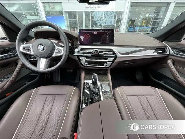 BMW 5 series id 4277955 из Китая 18