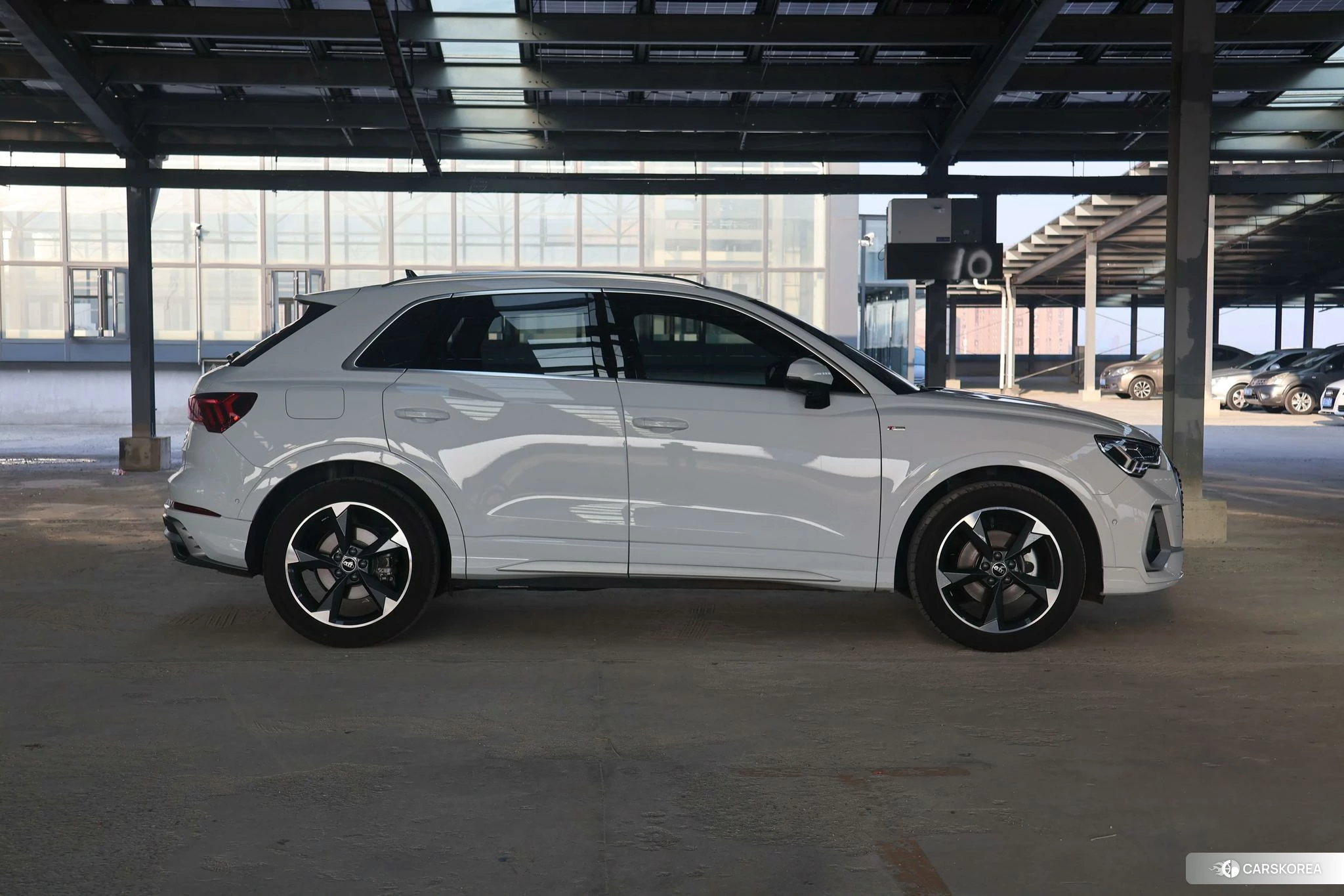 Audi Q3 id 4467513 из Китая 14