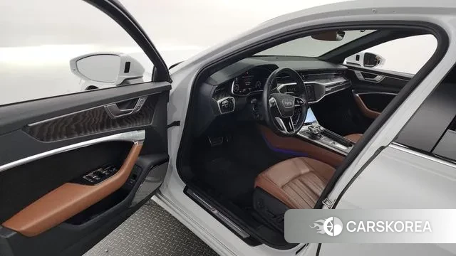 Audi A6 (C8) id 3059773 из Кореи 20