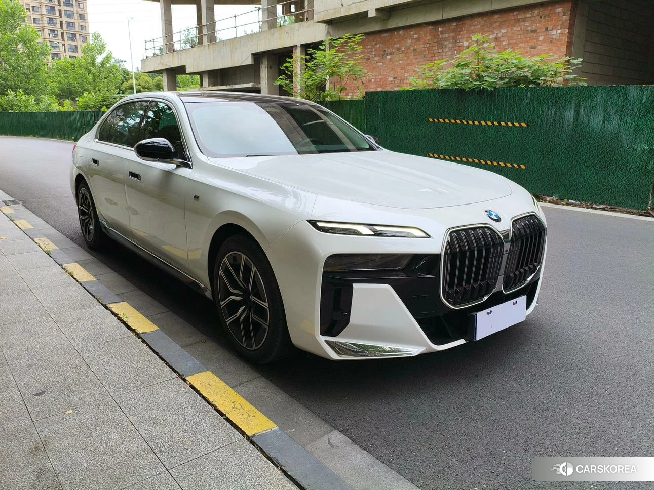 BMW 7 series id 4467873 из Китая 26