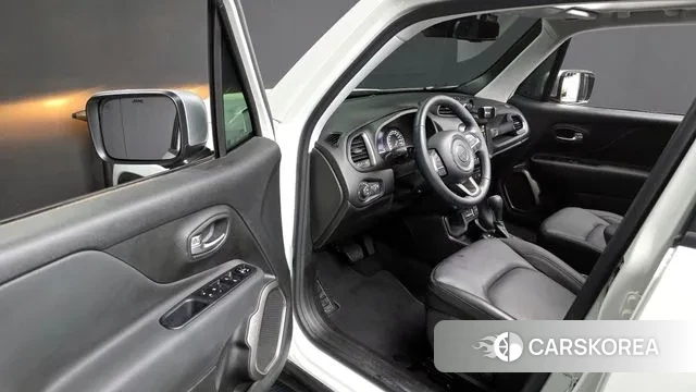 Jeep Renegade id 3262907 из Кореи 20