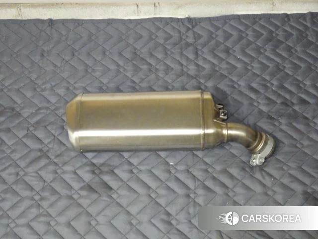 Kawasaki ZX-4R SE id 4328245 из Японии 10