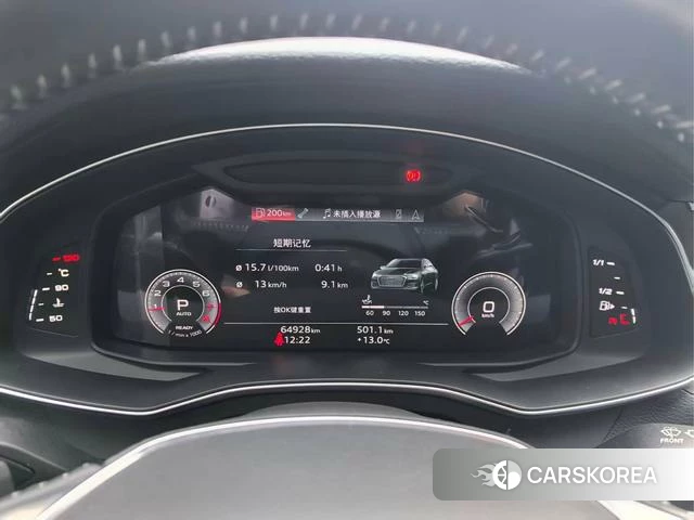Audi A6L id 4275943 из Китая 11