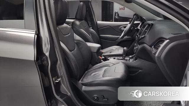 Jeep Cherokee (KL) id 3034115 из Кореи 20