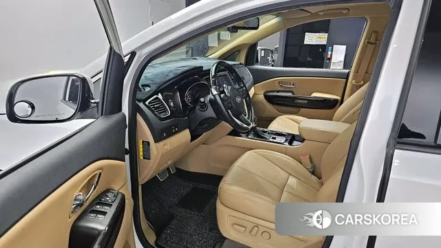 Kia The New Carnival id 3402960 из Кореи 20