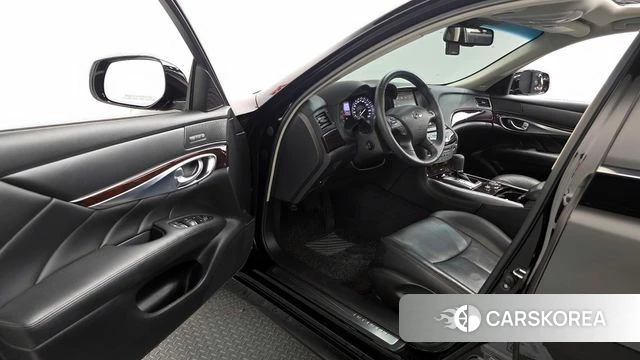 Infiniti Q70 id 3845179 из Кореи 20