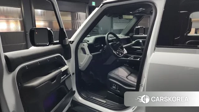 Land Rover Defender (L663) id 3278118 из Кореи 20