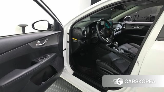 Kia Come New K3 id 3916174 из Кореи 20